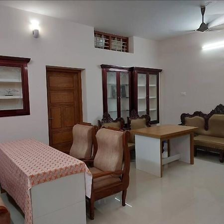 Home In Guruvayur-3 Bedroom Exterior foto