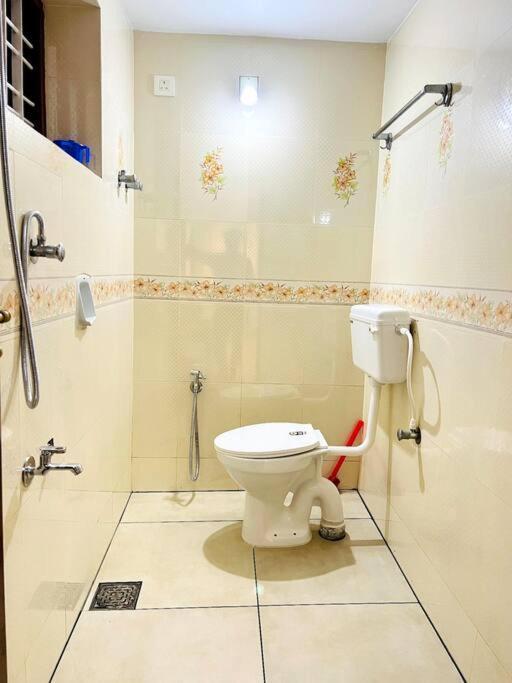 Home In Guruvayur-3 Bedroom Exterior foto